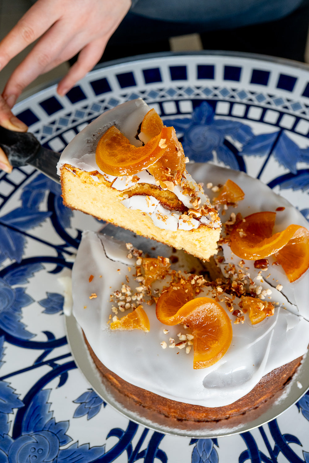 Orange Flourless w/White Fondant