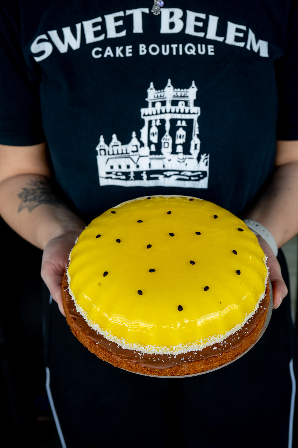 Passionfruit Cheesecake Large