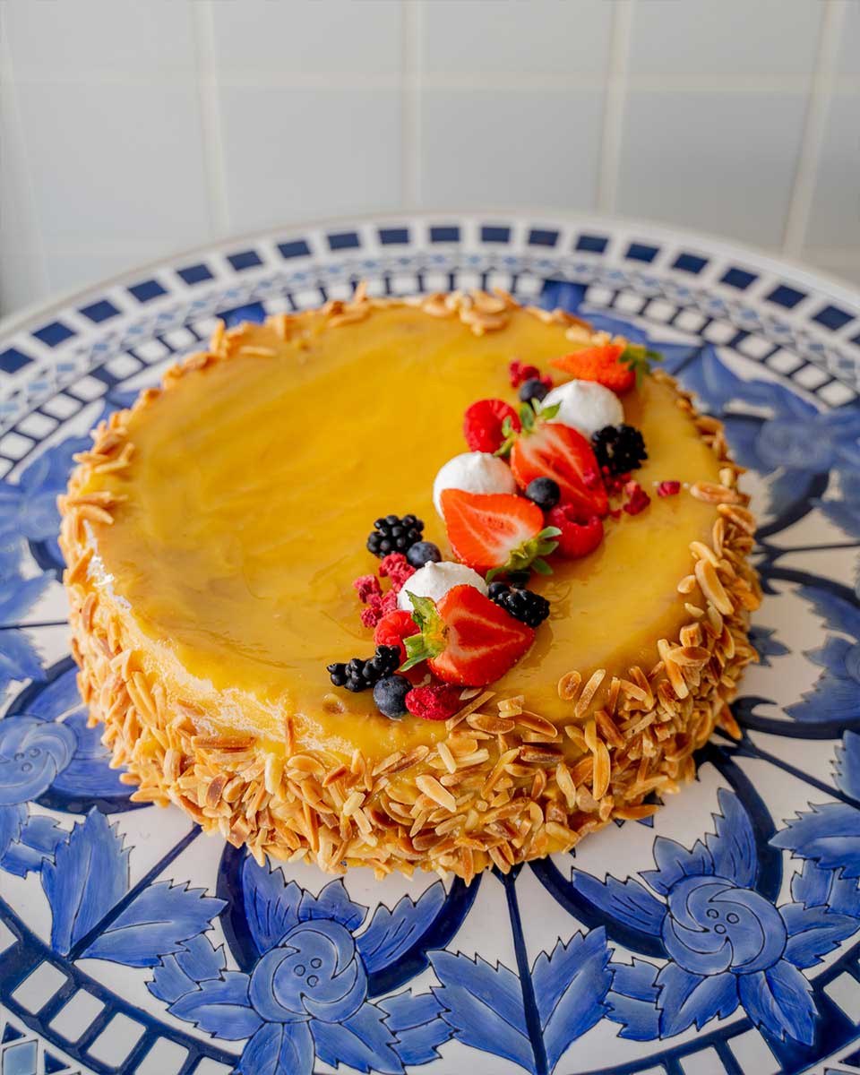 8" Portuguese Sponge Cake w Egg Jam