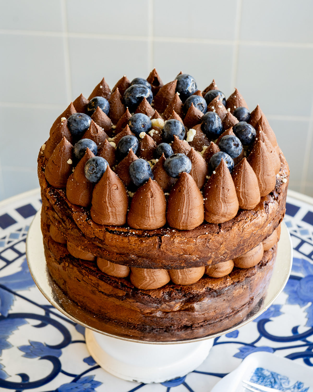 Chocolate Flourless Cake, Chocolate Ganache & Blueberries